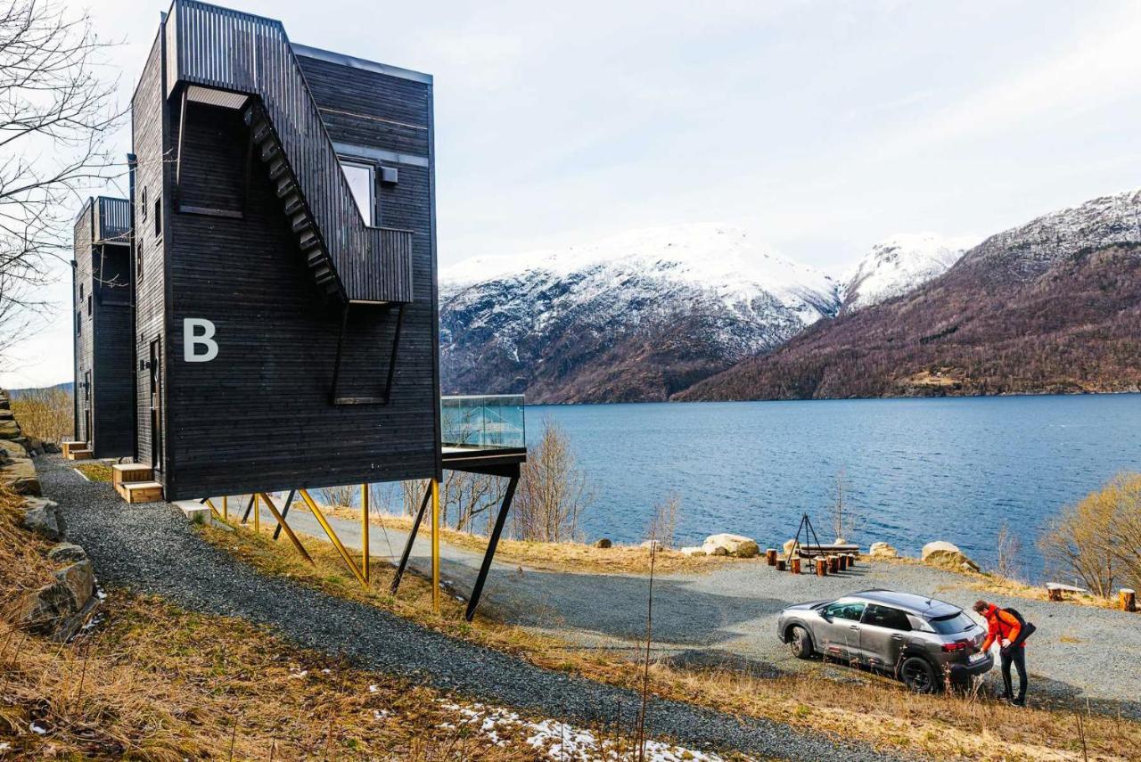 Mikrohyttene I Akrafjorden Etnesjoen Luaran gambar